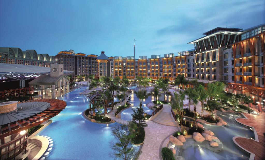Hard Rock Hotel Singapore SWITCH 2022